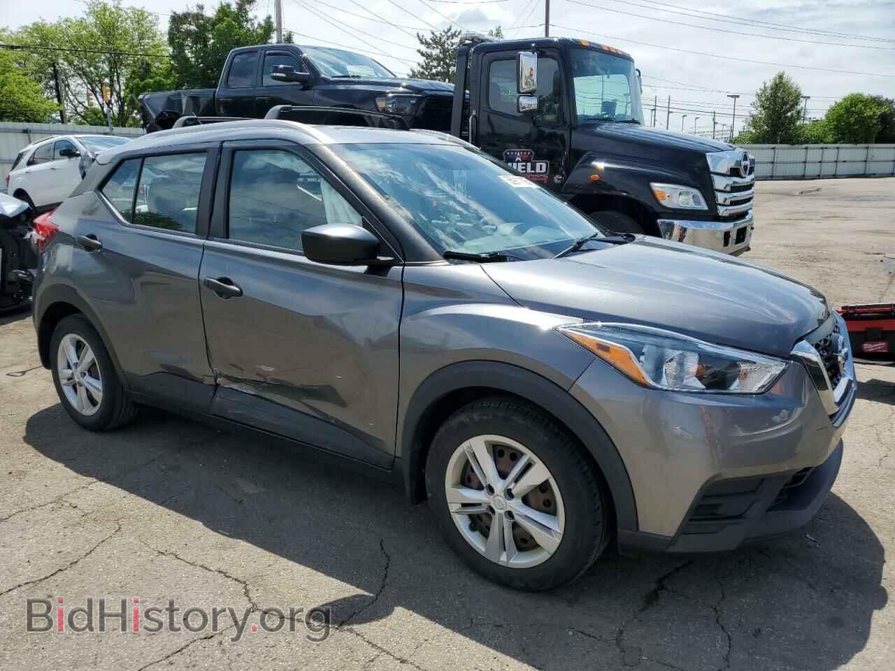 2019 NISSAN KICKS - VIN: 3N1CP5CU3KL560088 - Фото 4