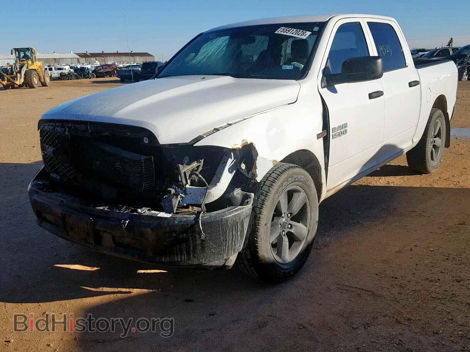 2018 RAM 1500 ST - VIN: 1C6RR6KM9JS239866 - Фото 2