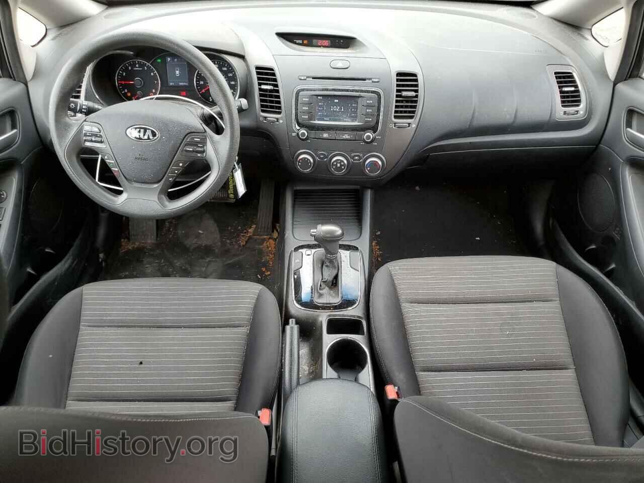2017 KIA FORTE - VIN: 3KPFL4A73HE107468 - Фото 8