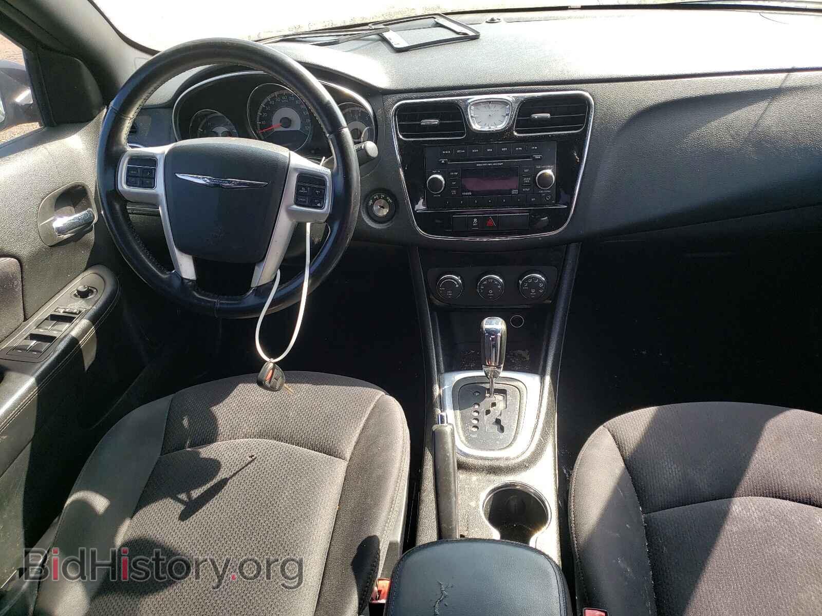 2013 CHRYSLER 200 - VIN: 1C3CCBBBXDN735144 - Фото 9