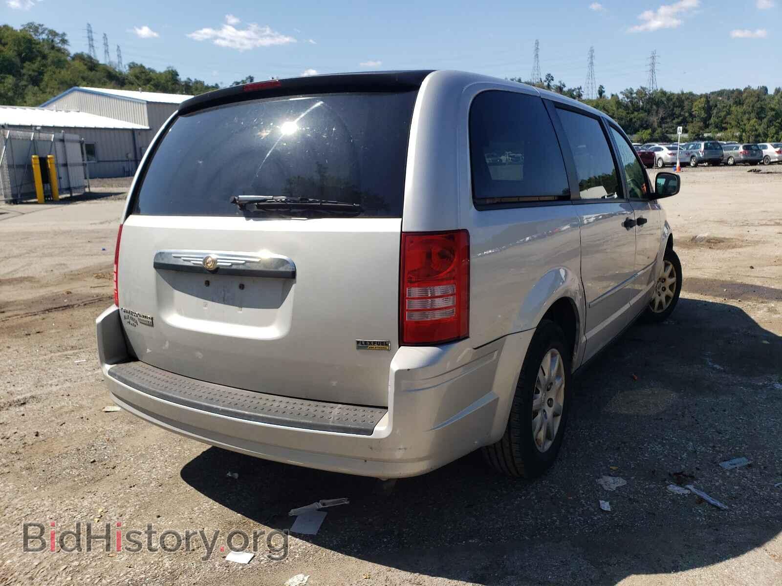 2008 CHRYSLER MINIVAN - VIN: 2A8HR44H58R761911 - Фото 4