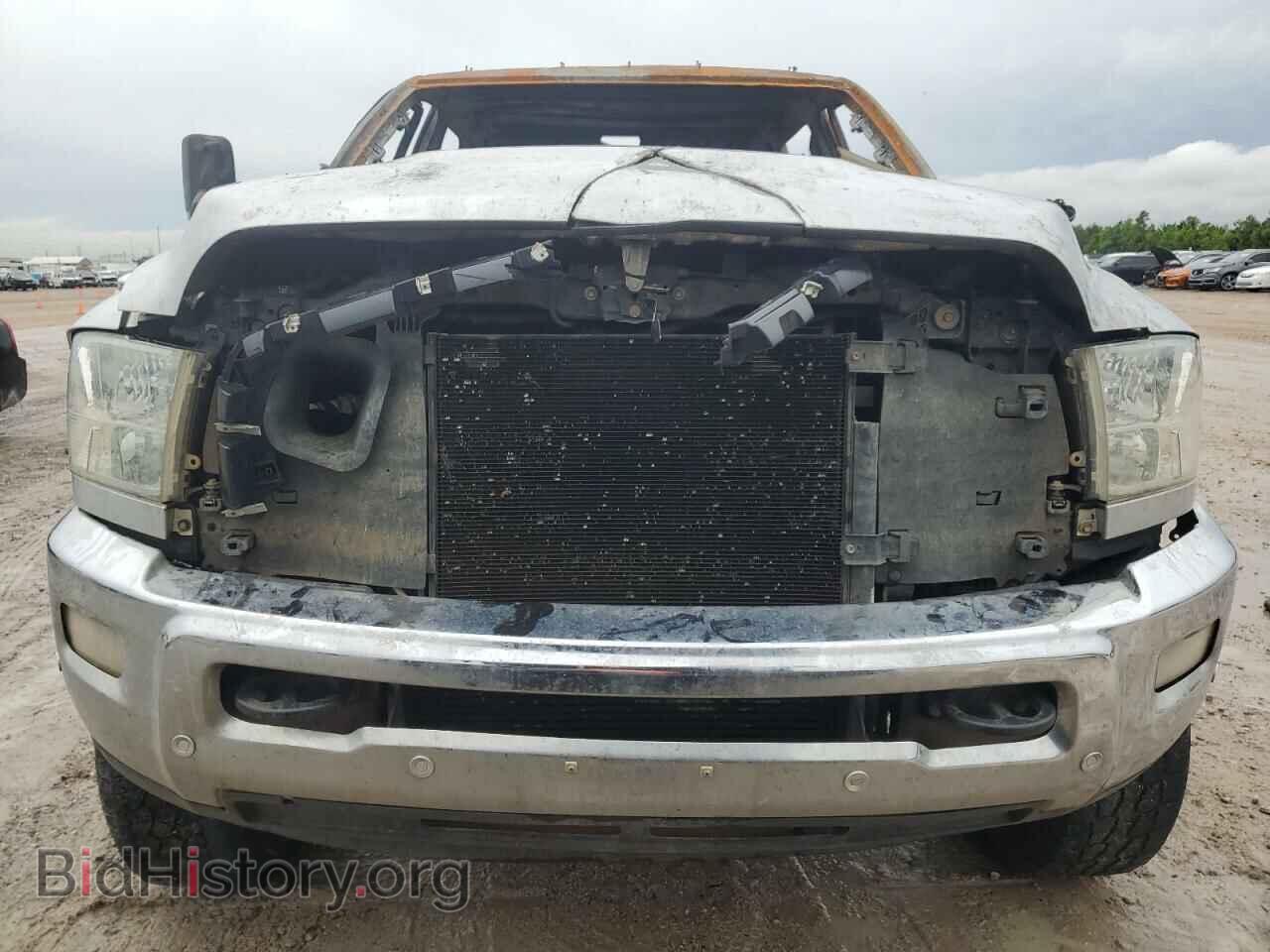 2016 RAM All Models - VIN: 3C6UR5DL7GG106466 - Photo 5