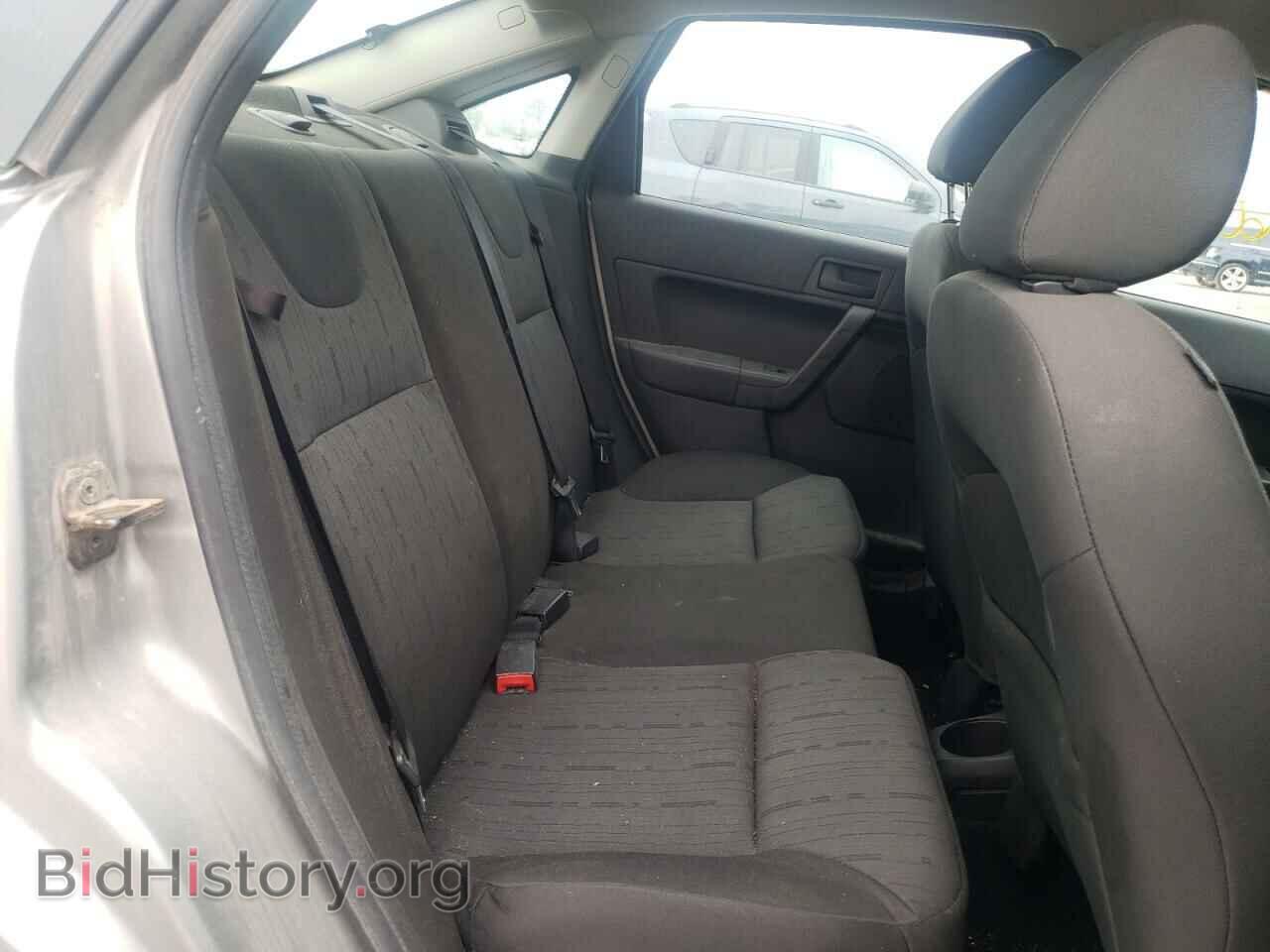 2008 FORD FOCUS - VIN: 1FAHP35N18W299713 - Photo 6
