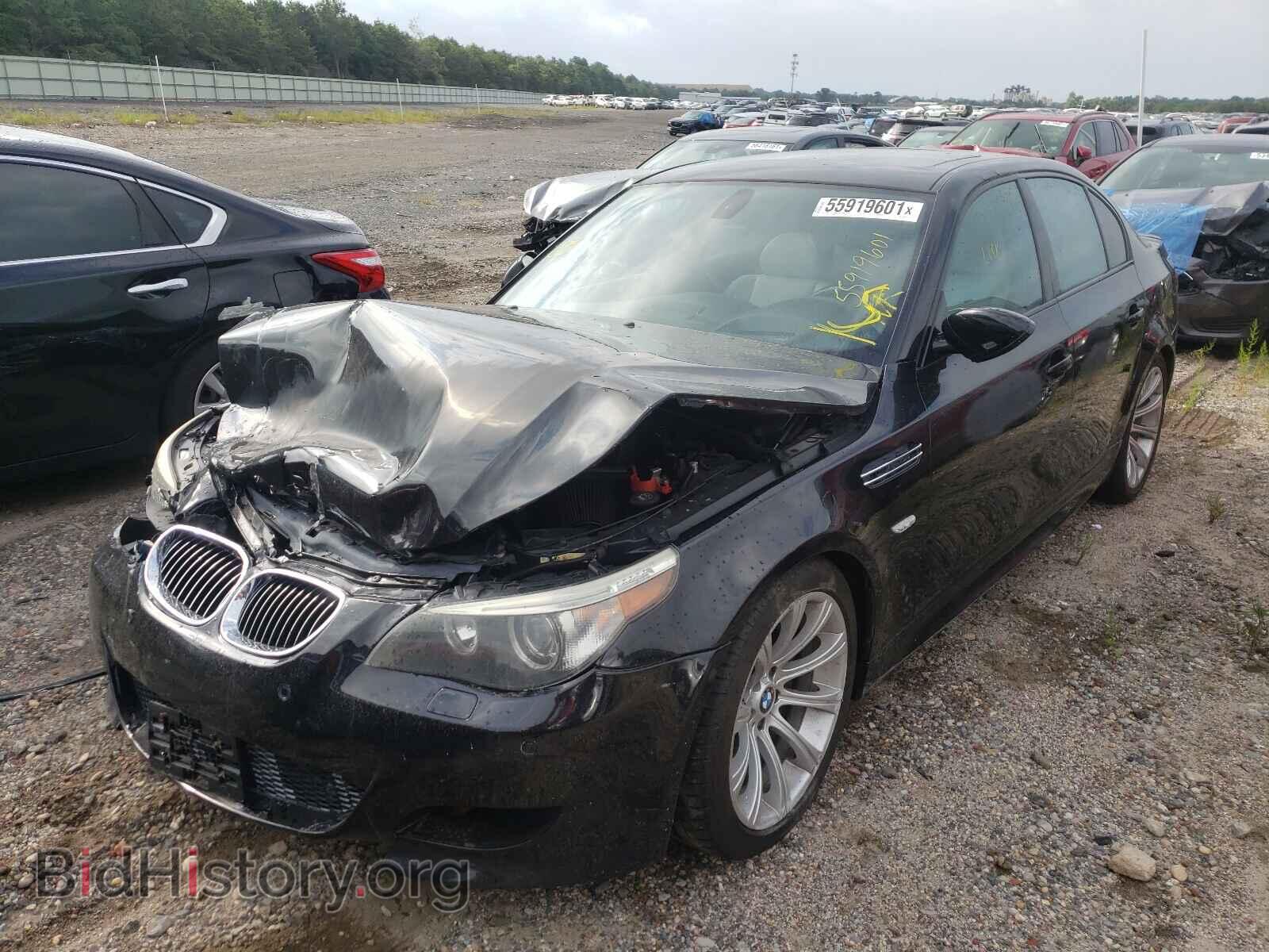 2006 BMW M5 - VIN: WBSNB93516B583017 - Фото 2