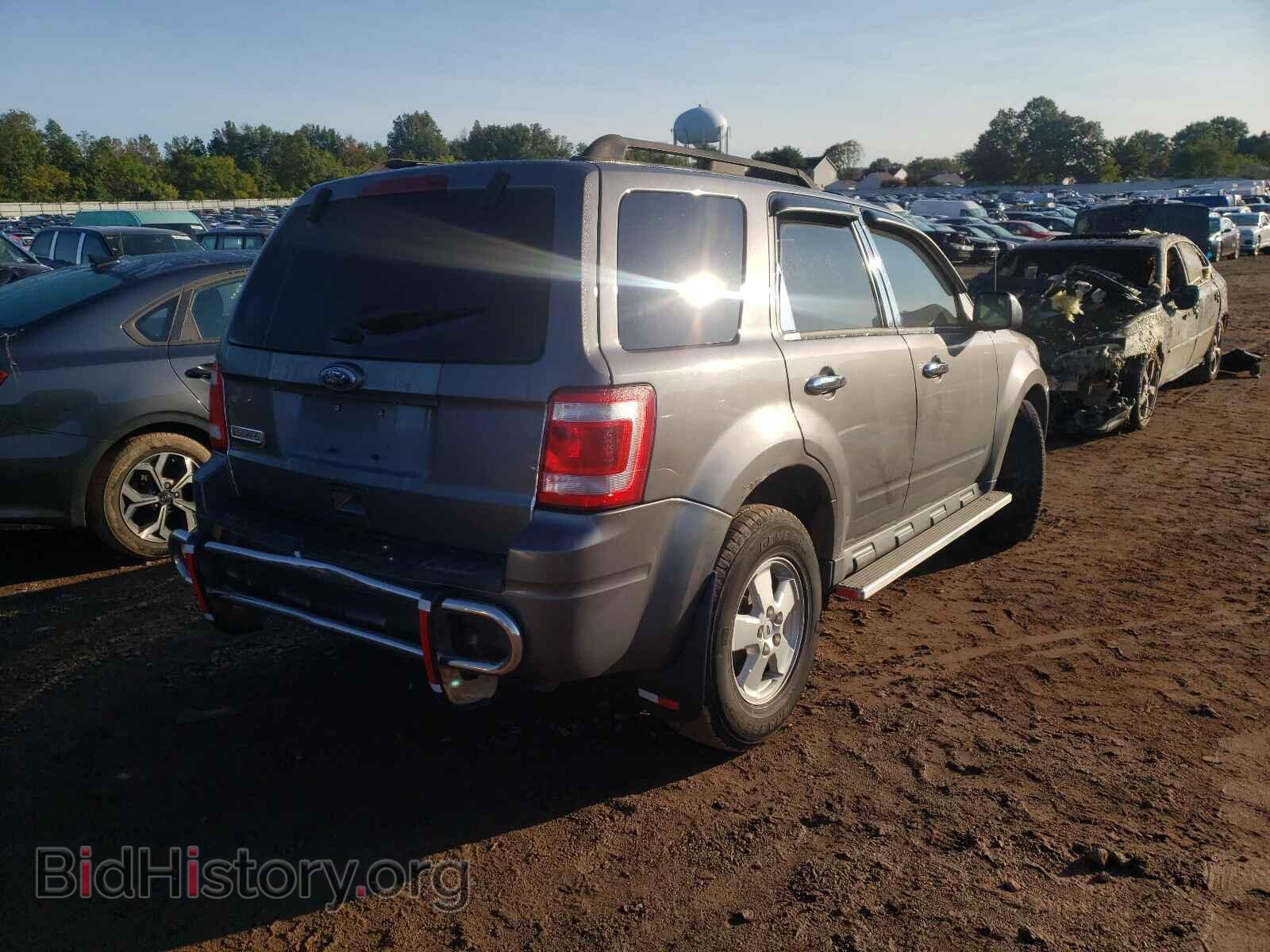 2011 FORD ESCAPE - VIN: 1FMCU9D71BKB43281 - Фото 4