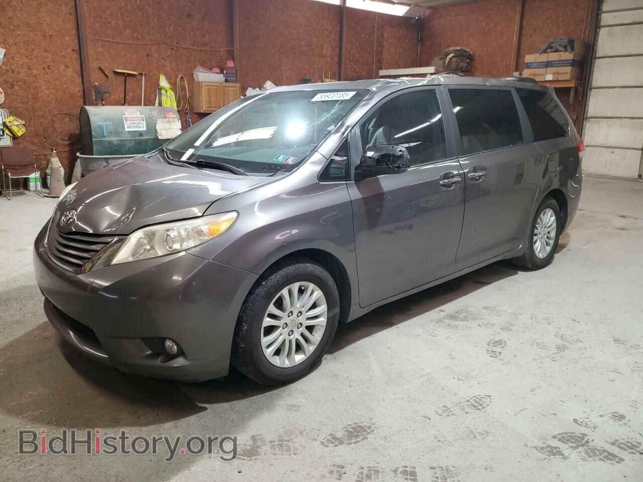 Photo 5TDYK3DC4CS203221 - TOYOTA All Models 2012