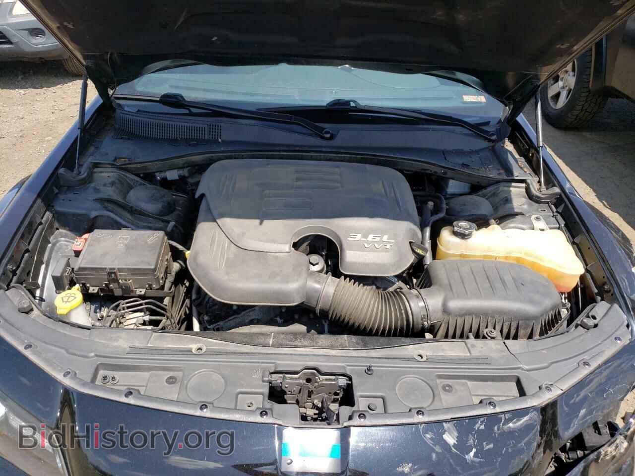 2017 CHRYSLER 300 - VIN: 2C3CCAGG0HH606794 - Фото 11