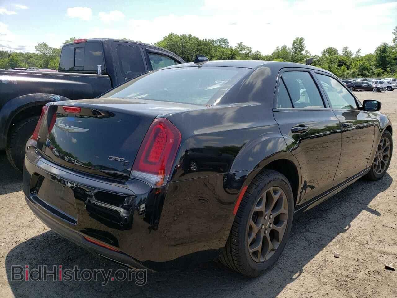 2017 CHRYSLER 300 - VIN: 2C3CCAGG0HH606794 - Фото 3