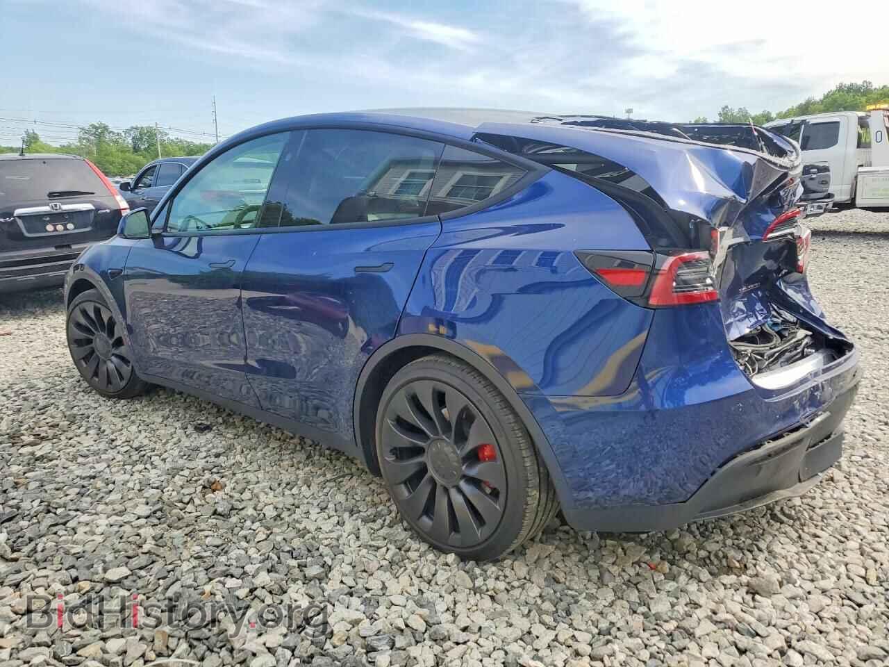 2025 TESLA MODEL Y - VIN: 7SAYGDEF6SA352748 - Фото 2