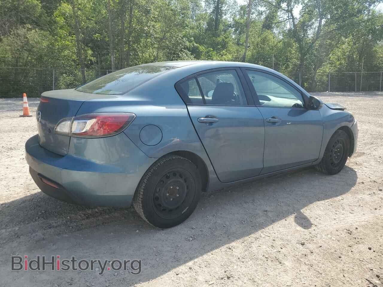2011 MAZDA 3 - VIN: JM1BL1UG8B1470948 - Фото 3