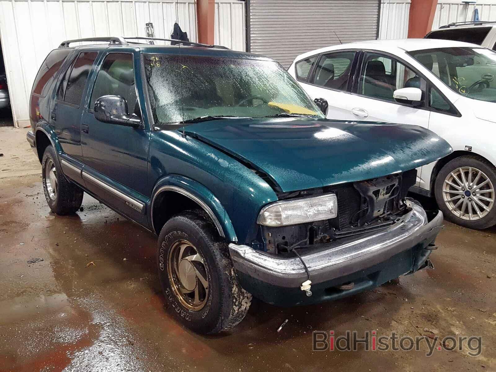 Photo 1GNDT13W8W2224202 - CHEVROLET BLAZER 1998