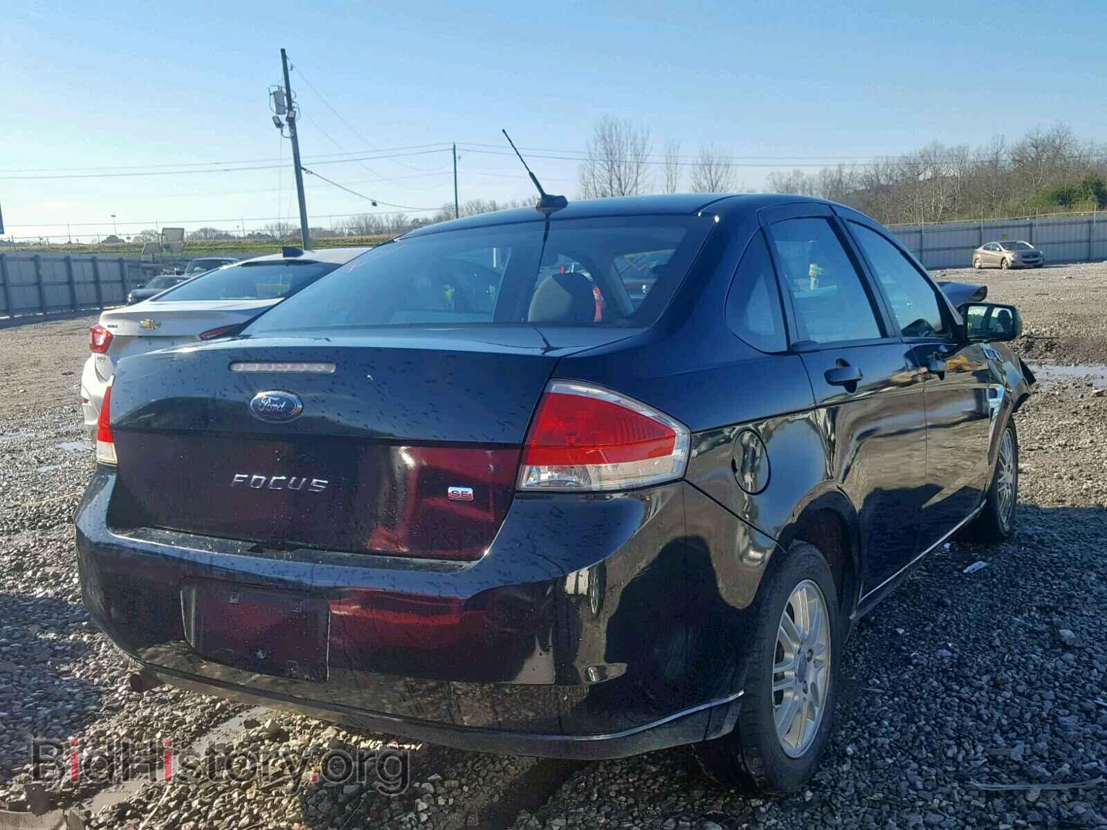 2008 FORD FOCUS SE - VIN: 1FAHP35N38W201295 - Фото 4
