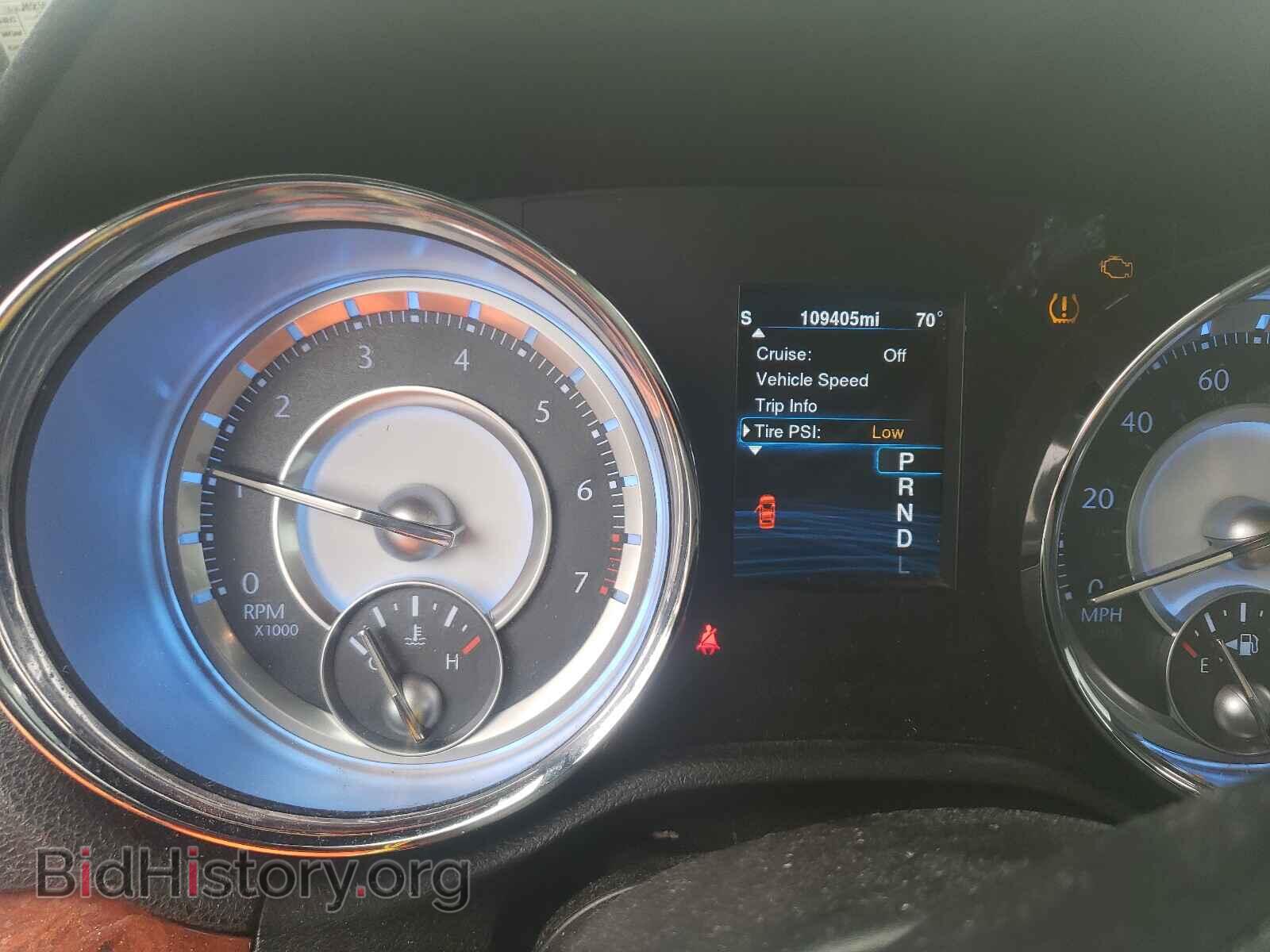 2014 CHRYSLER 300 - VIN: 2C3CCAAG7EH285745 - Photo 8