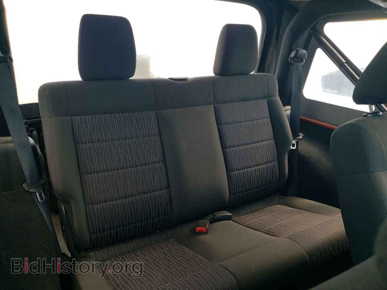 2011 JEEP WRANGLER - VIN: 1J4AA2D16BL528802 - Фото 10