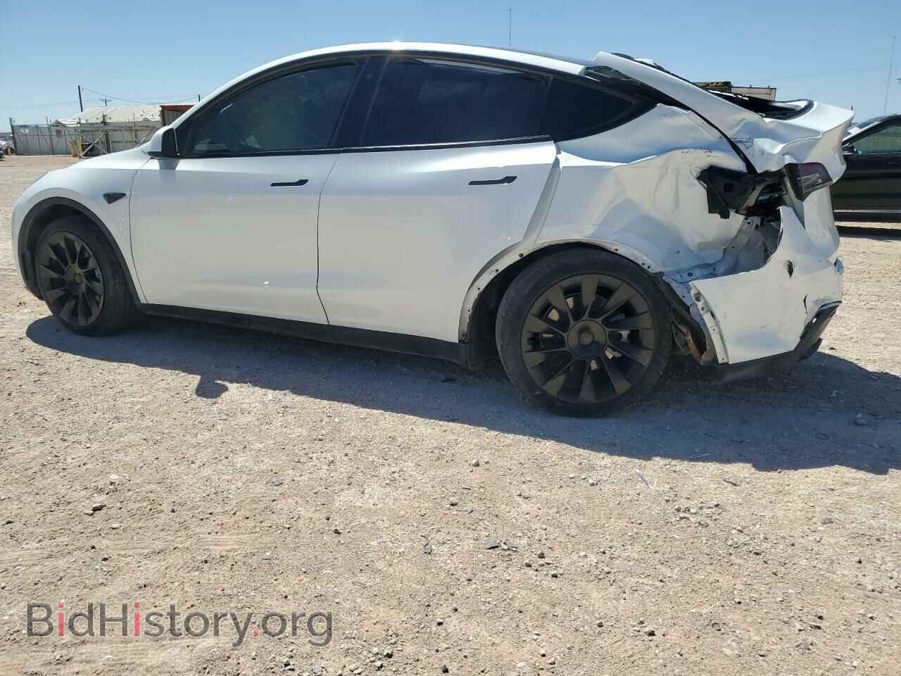 2022 TESLA MODEL Y - VIN: 7SAYGDEE8NF323749 - Фото 2