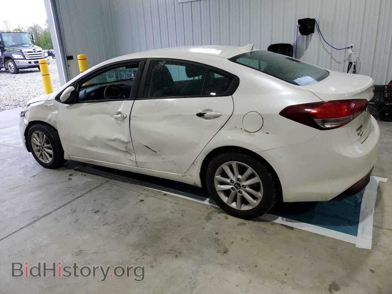 2017 KIA FORTE - VIN: 3KPFL4A75HE132386 - Фото 2