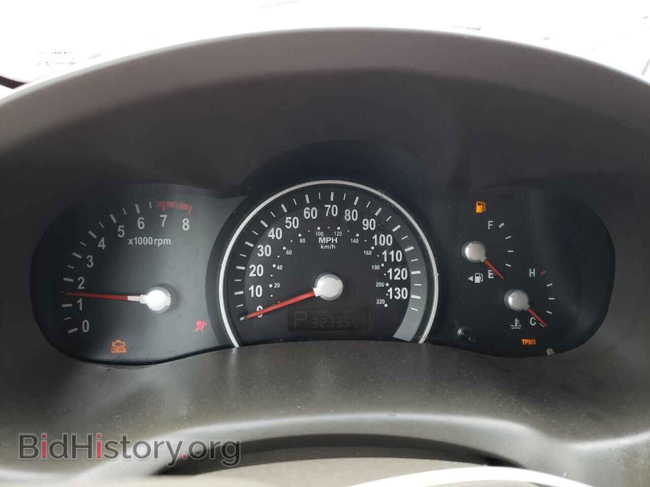 2011 KIA All Models - VIN: KNDMG4C73B6378410 - Фото 9