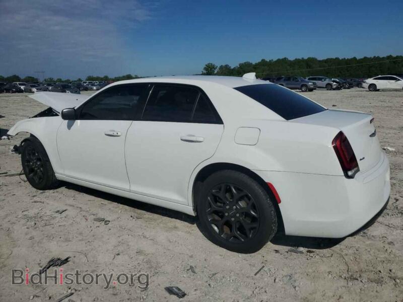 2019 Chrysler 300 (VIN 2C3CCAGG9KH569347) — фото 2 из 14