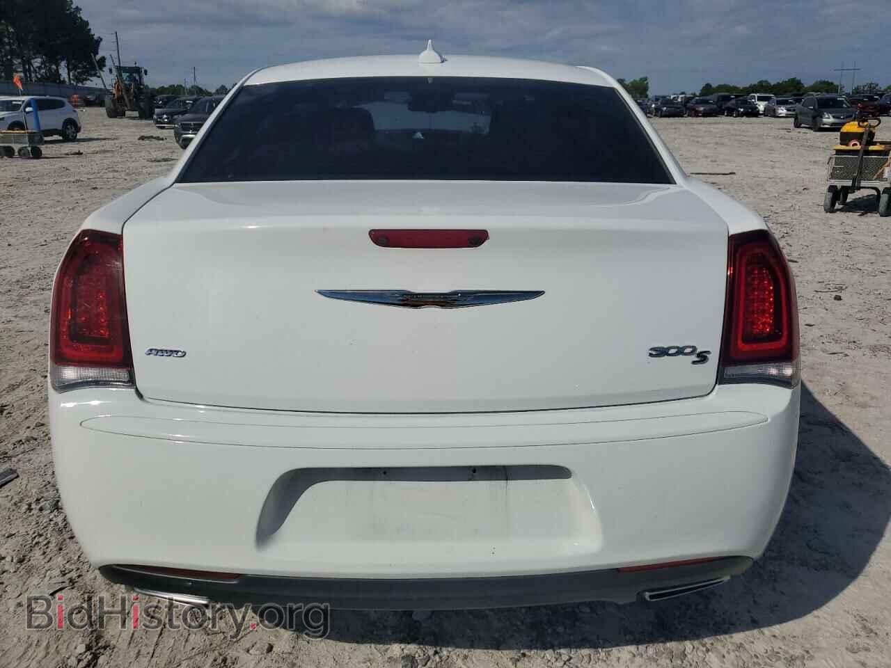 2019 CHRYSLER 300 - VIN: 2C3CCAGG9KH569347 - Photo 6