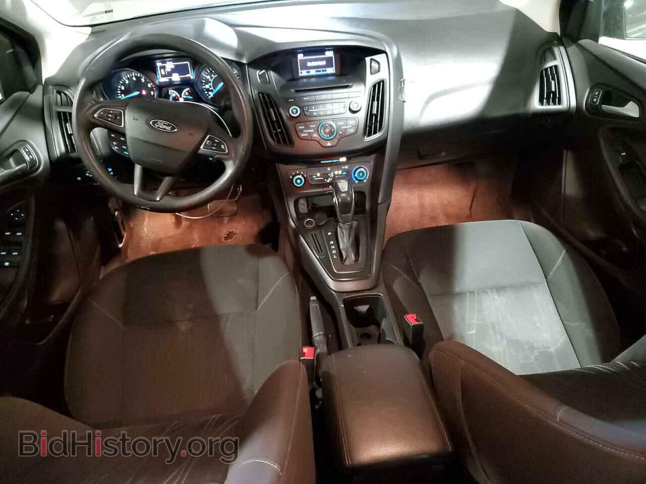 2016 FORD FOCUS - VIN: 1FADP3F2XGL371639 - Фото 8