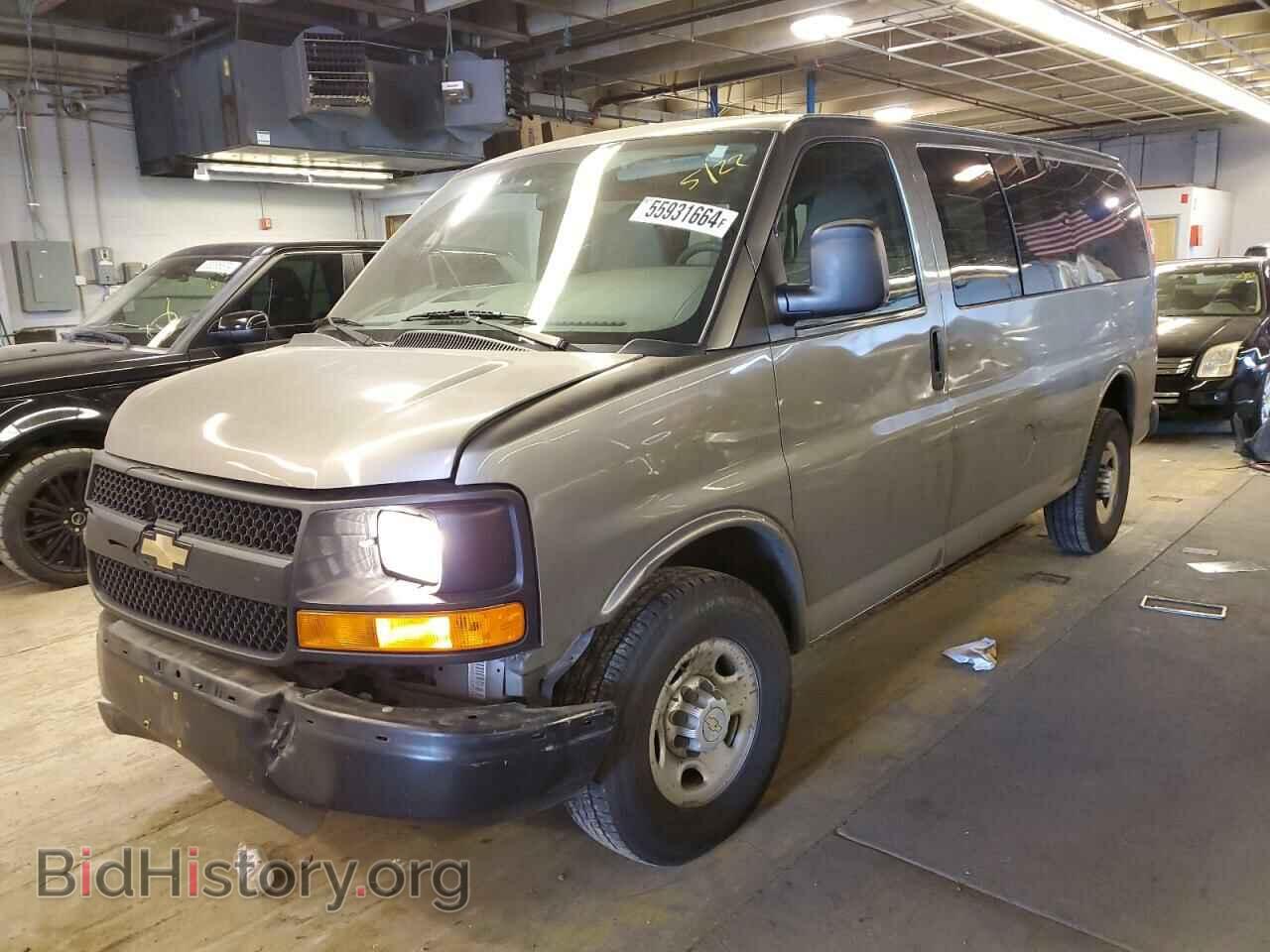 Photo 1GAWGPFA8B1163449 - CHEVROLET EXPRESS 2011