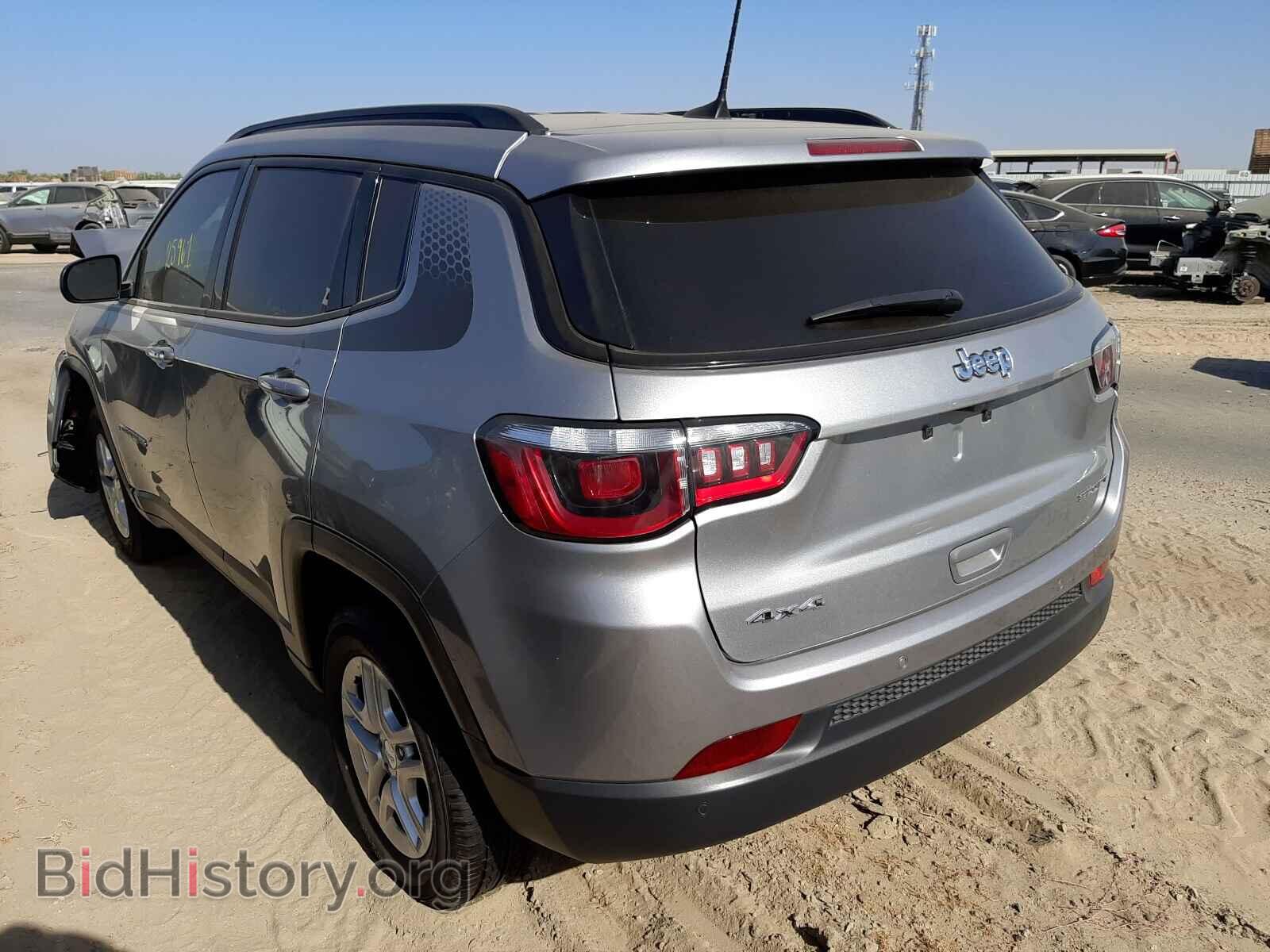 2018 JEEP COMPASS - VIN: 3C4NJDAB3JT261640 - Photo 3