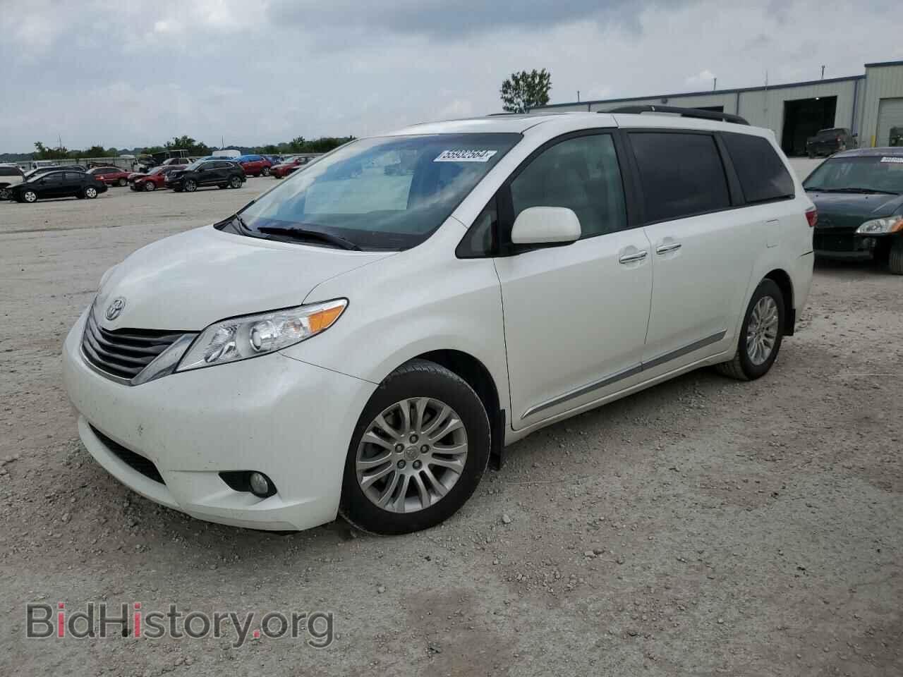 Фотография 5TDYK3DC5GS725202 - TOYOTA All Models 2016