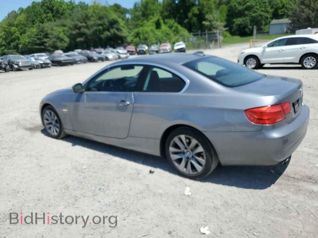 2011 BMW 3 SERIES - VIN: WBAKF5C58BE655828 - Фото 2