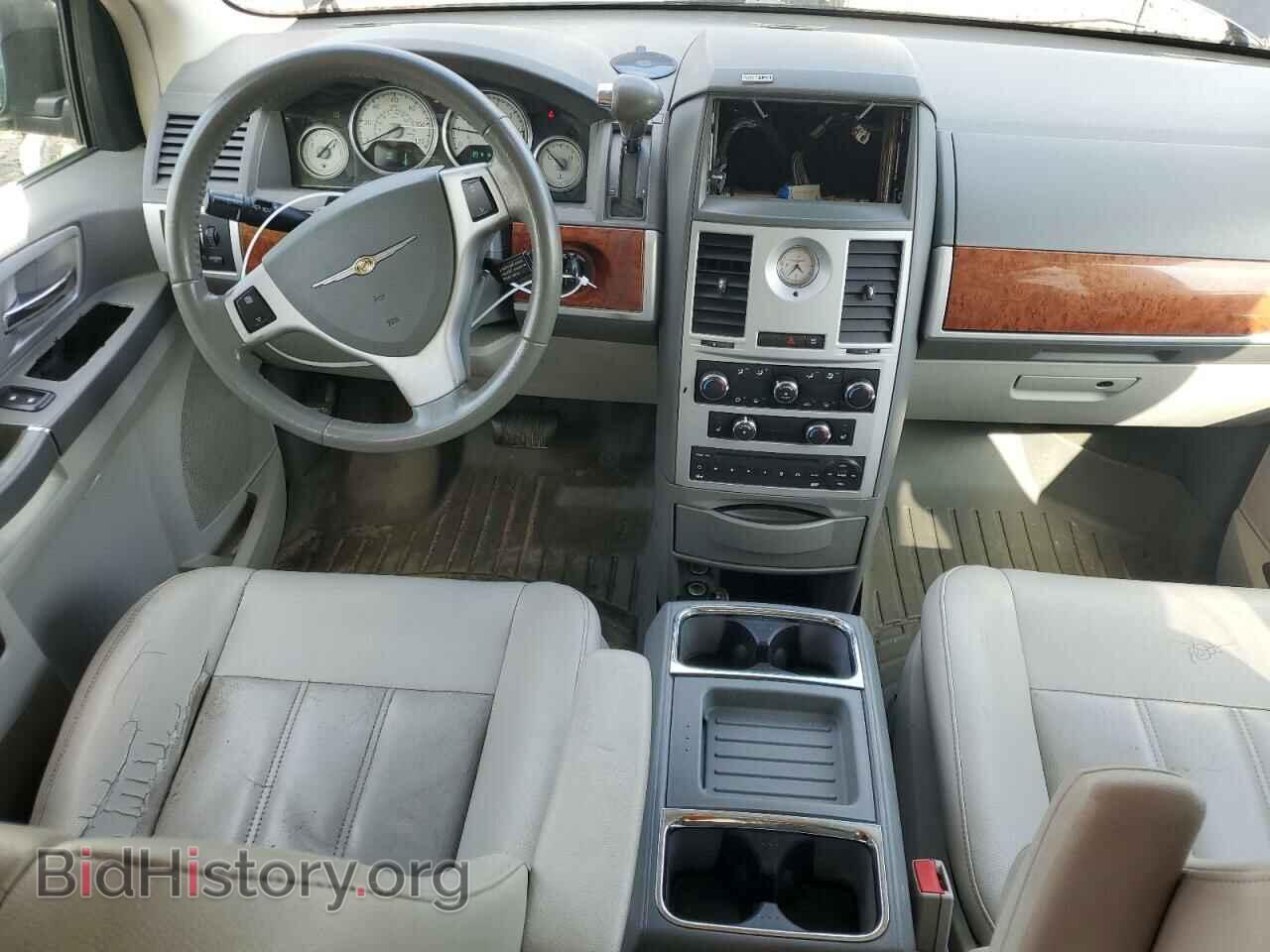 2009 CHRYSLER MINIVAN - VIN: 2A8HR54189R625086 - Фото 8