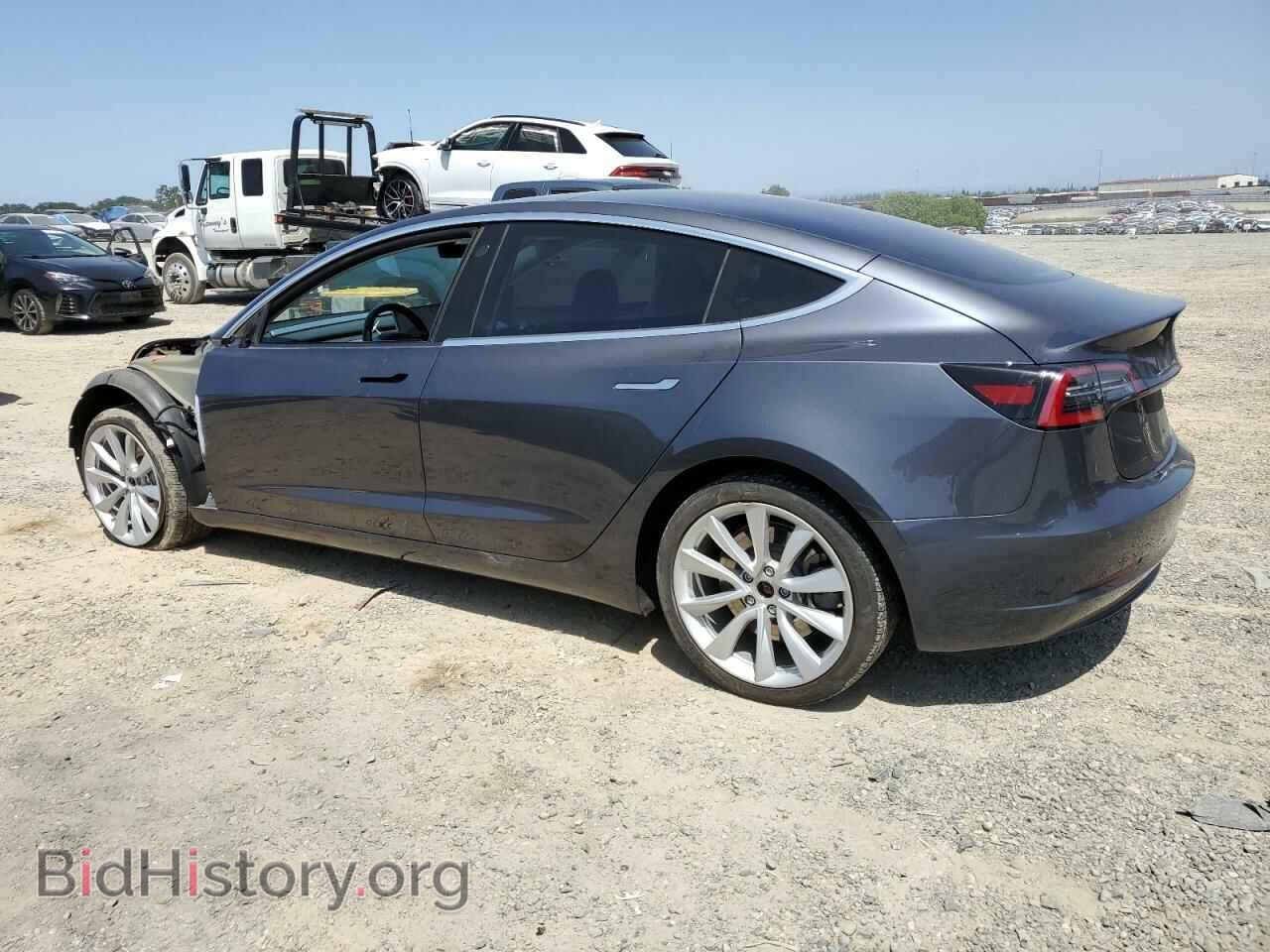 2018 TESLA MODEL 3 - VIN: 5YJ3E1EAXJF009541 - Фото 2