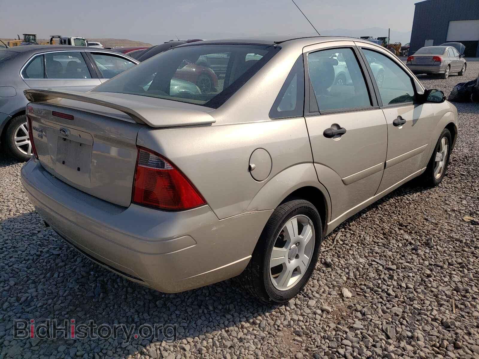 2007 FORD FOCUS - VIN: 1FAHP34N77W316840 - Фото 4