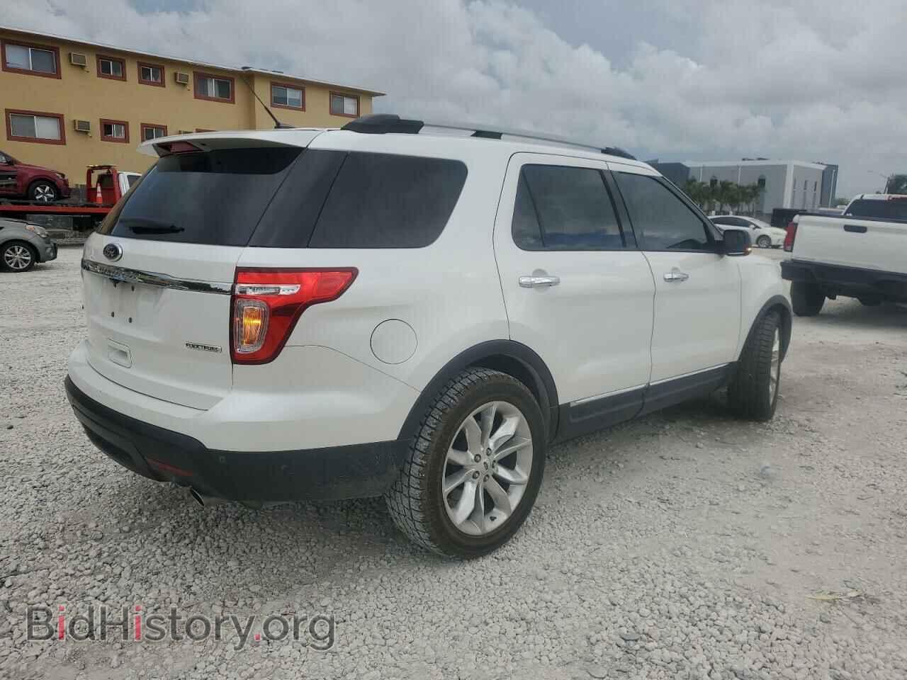 2014 FORD EXPLORER - VIN: 1FM5K7D83EGB82828 - Photo 3