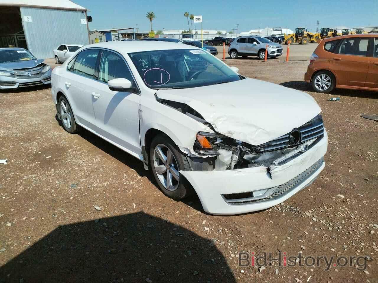 Photo 1VWAT7A30FC106921 - VOLKSWAGEN PASSAT 2015