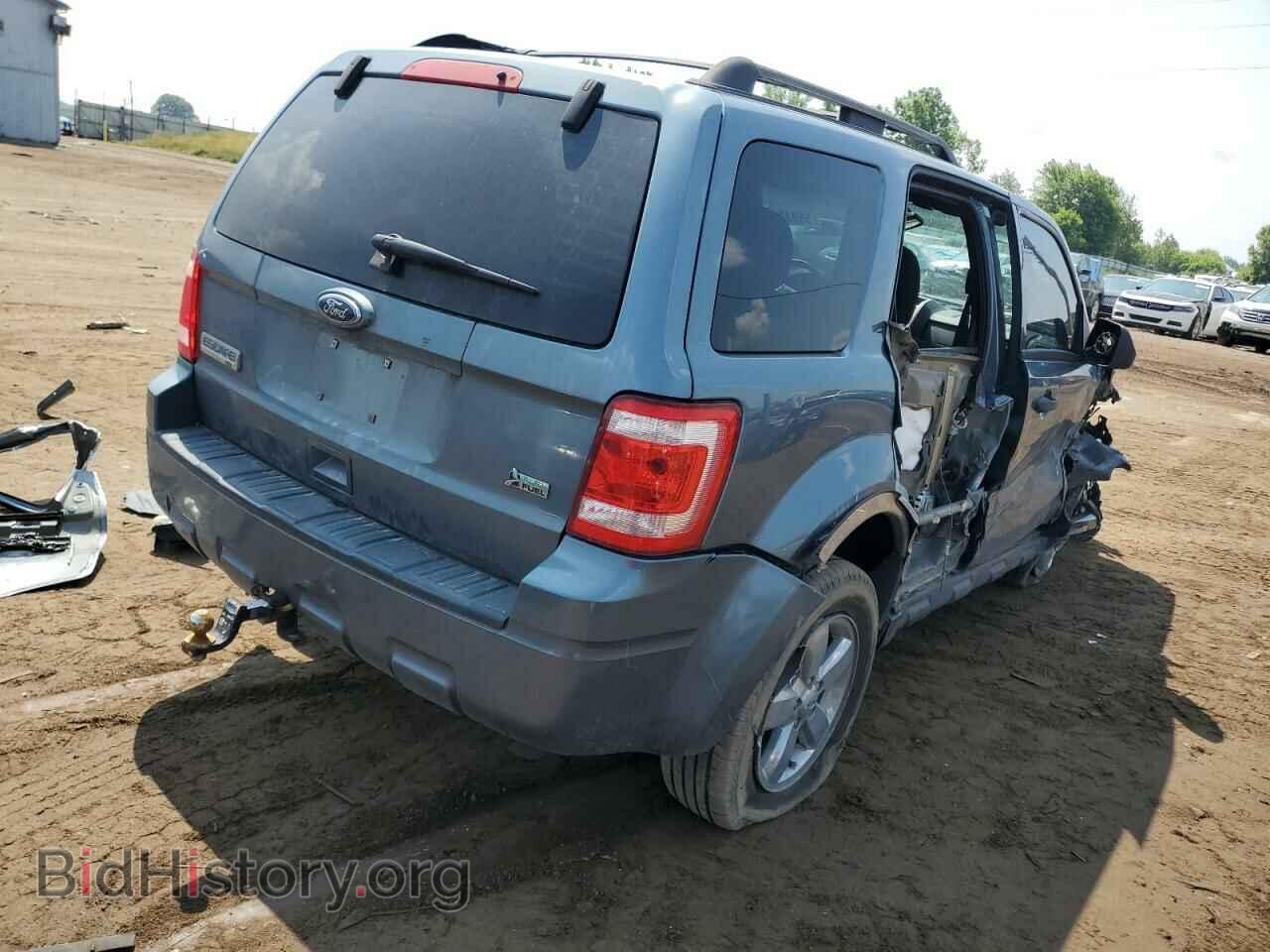 2010 FORD ESCAPE - VIN: 1FMCU0DG0AKA29010 - Фото 3