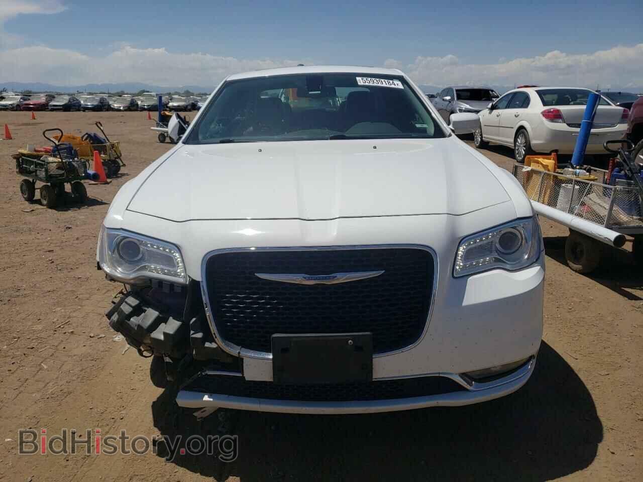 2017 CHRYSLER 300 - VIN: 2C3CCARG5HH567908 - Фото 5