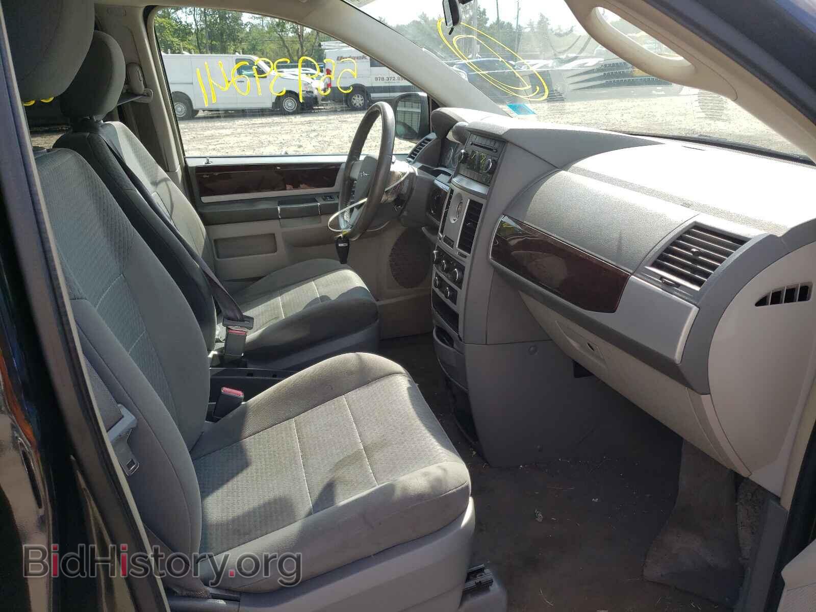 2010 CHRYSLER MINIVAN - VIN: 2A4RR5D11AR271065 - Фото 5