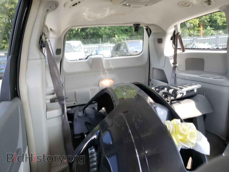 2010 Chrysler MINIVAN (VIN 2A4RR5D11AR271065) — фото 6 из 10