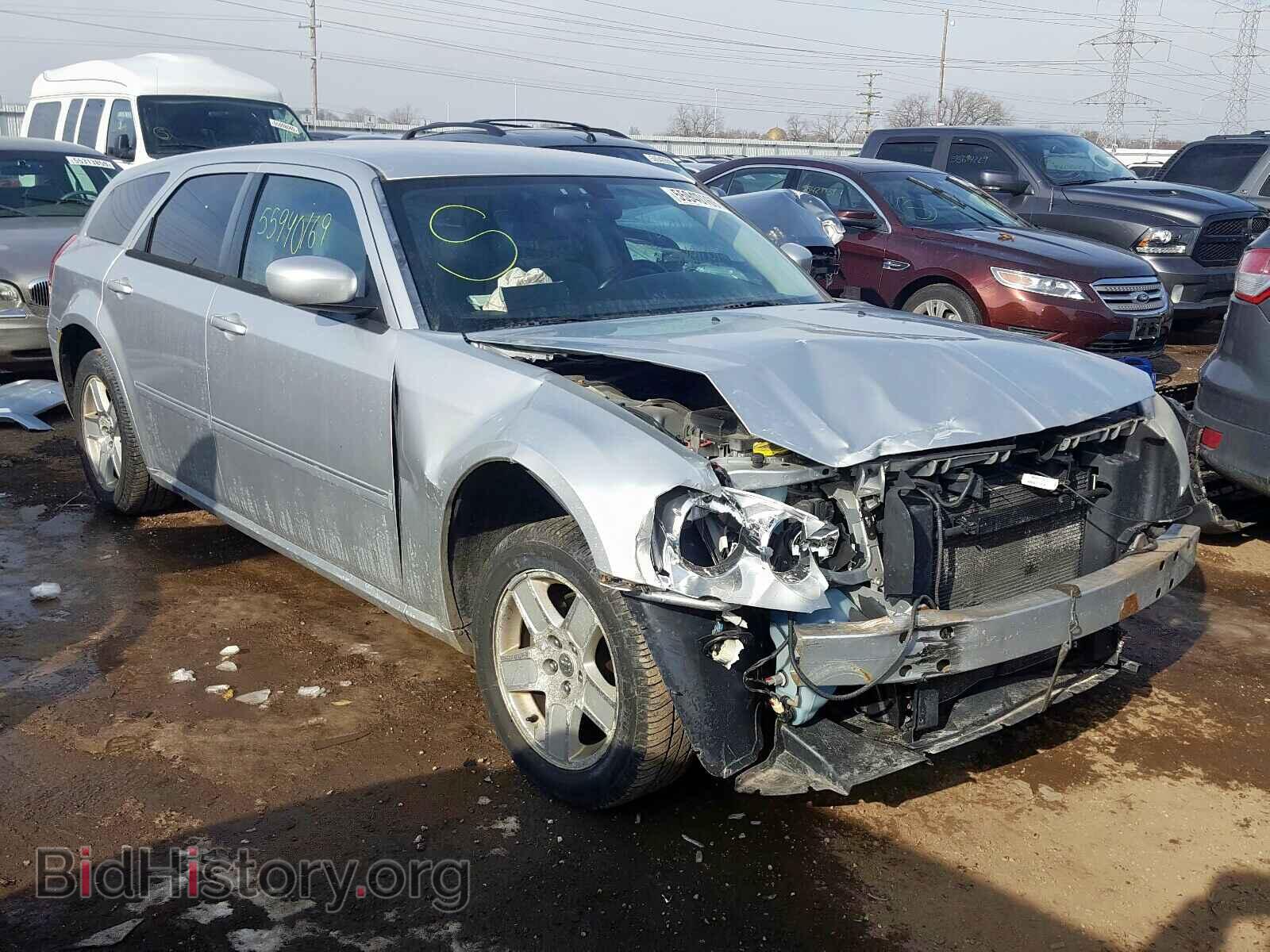 Photo 2D4FV47VX7H823953 - DODGE MAGNUM 2007