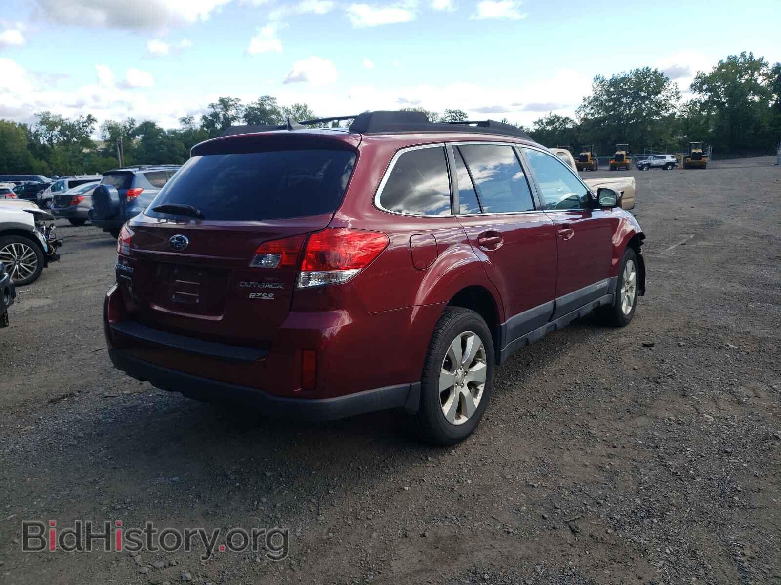 2011 SUBARU OUTBACK - VIN: 4S4BRBKC4B3360290 - Photo 4