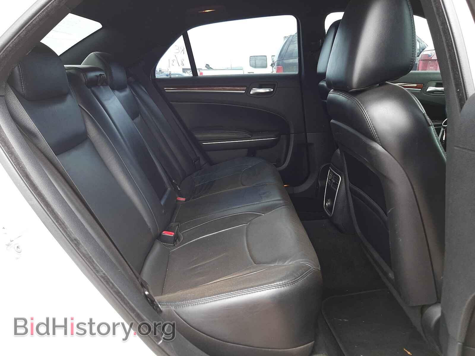 2013 CHRYSLER 300 - VIN: 2C3CCAAG0DH513230 - Фото 6