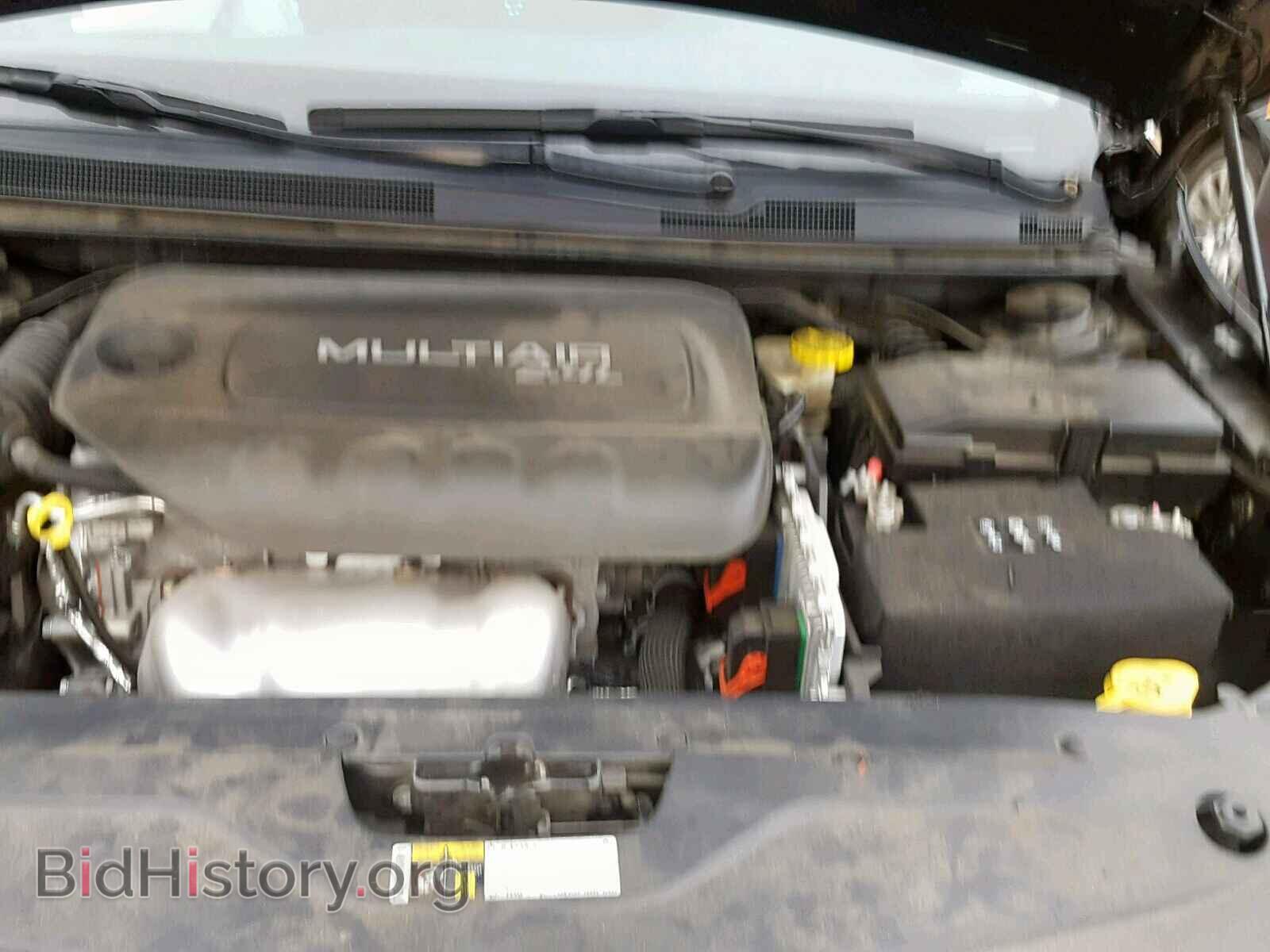 2016 CHRYSLER 200 - VIN: 1C3CCCAB7GN103150 - Фото 7