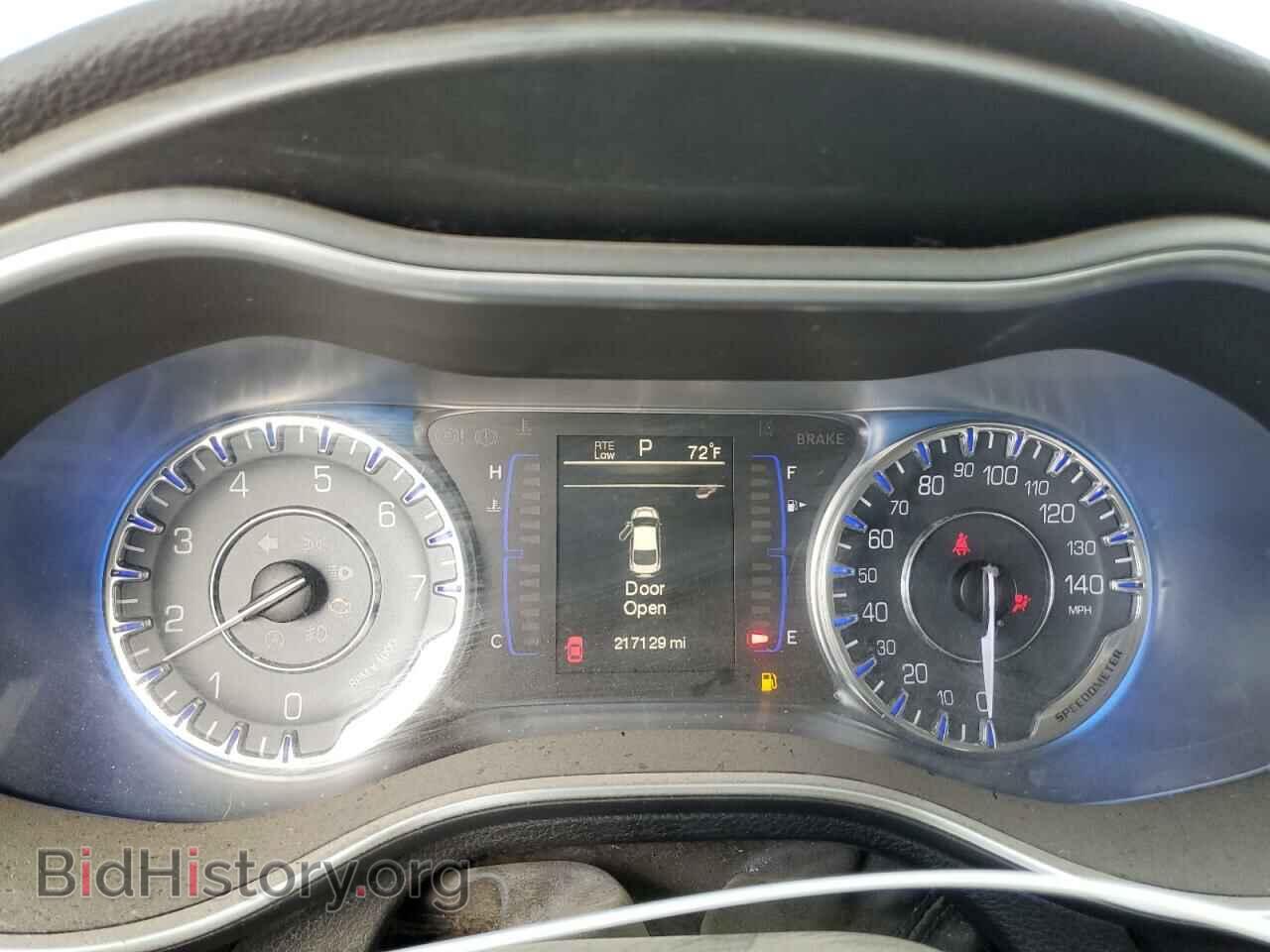 2015 CHRYSLER 200 - VIN: 1C3CCCAB3FN611792 - Фото 9