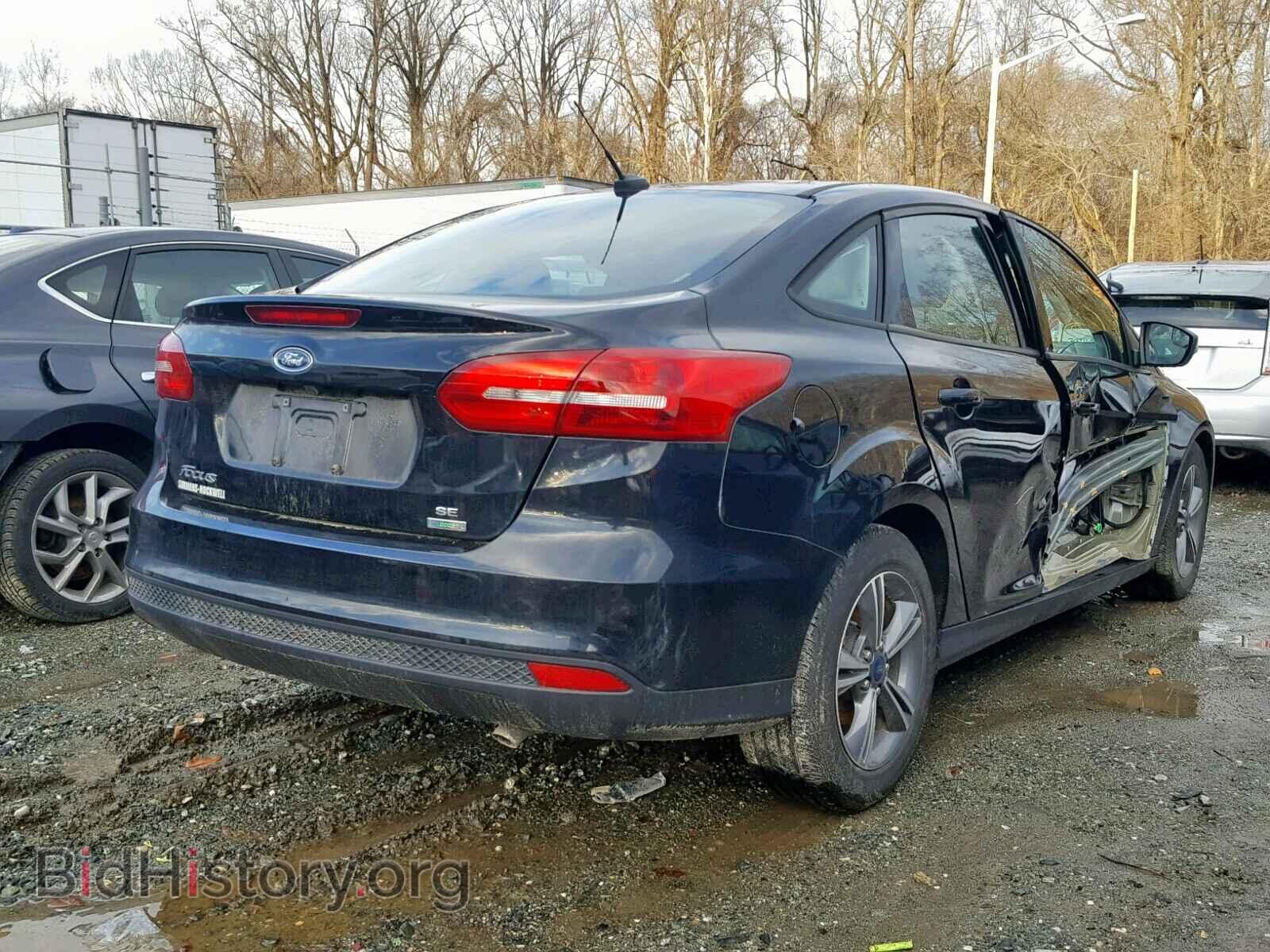 2017 FORD FOCUS SE - VIN: 1FADP3FE2HL227272 - Фото 4