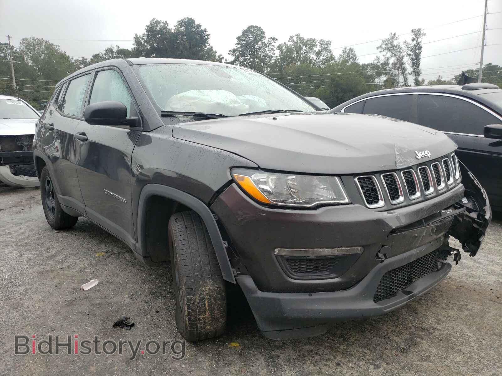 Photo 3C4NJCAB8LT142995 - JEEP COMPASS 2020