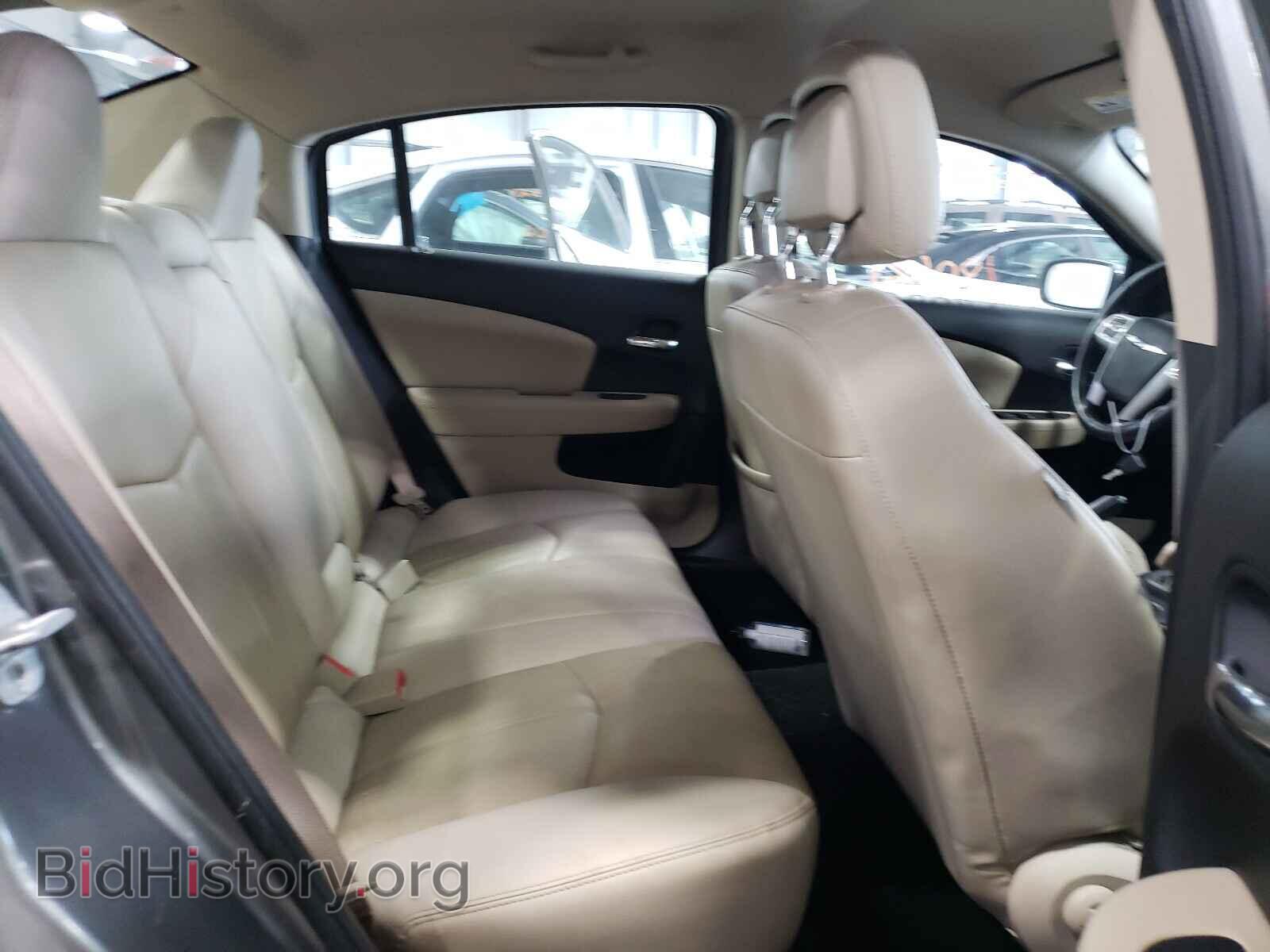 2011 CHRYSLER 200 - VIN: 1C3BC2FB7BN604739 - Photo 6