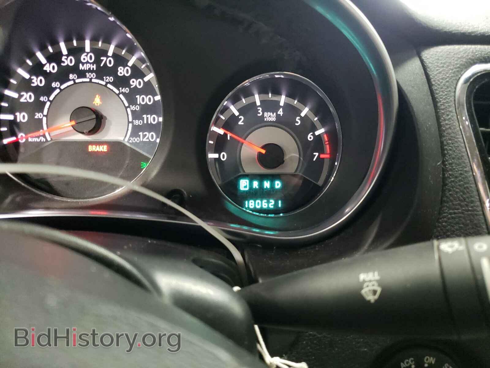 2011 CHRYSLER 200 - VIN: 1C3BC2FB7BN604739 - Photo 8
