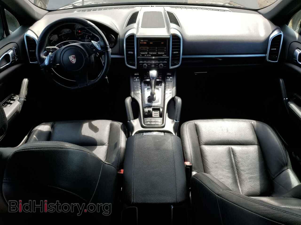 2011 PORSCHE CAYENNE - VIN: WP1AA2A21BLA04765 - Photo 8