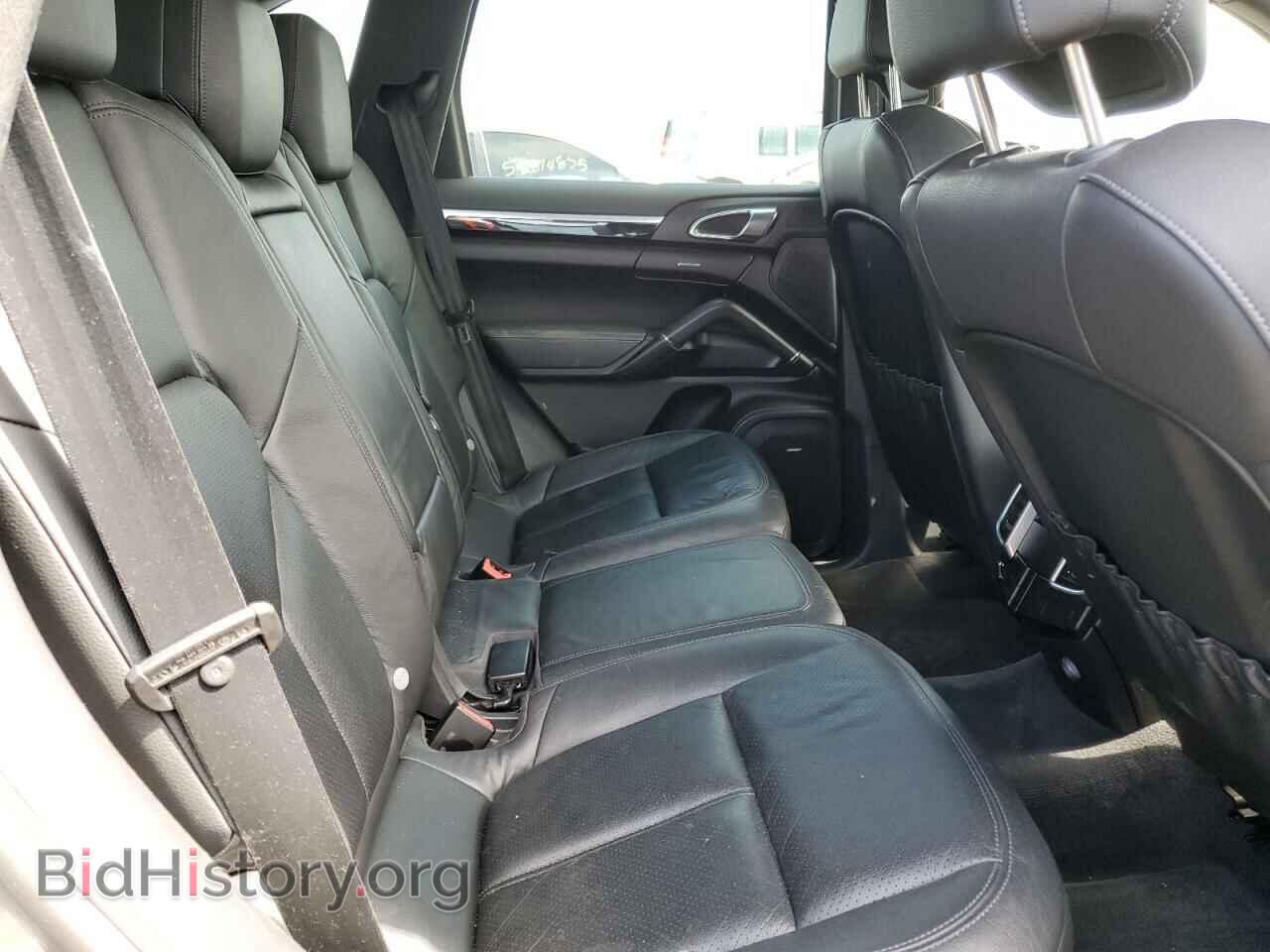 2011 PORSCHE CAYENNE - VIN: WP1AA2A21BLA04765 - Photo 10