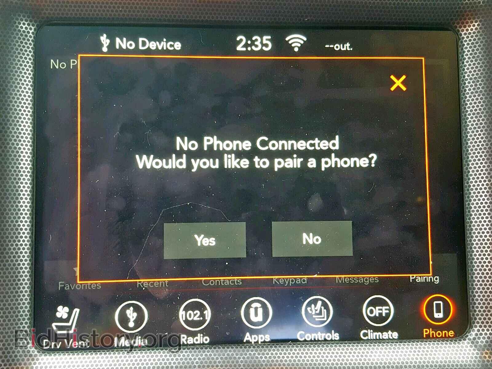 2018 DODGE CHALLENGER - VIN: 2C3CDZAG0JH111425 - Фото 9