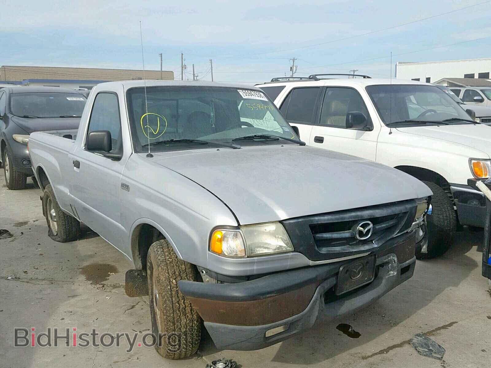 Photo 4F4YR12D02TM07467 - MAZDA B2300 2002